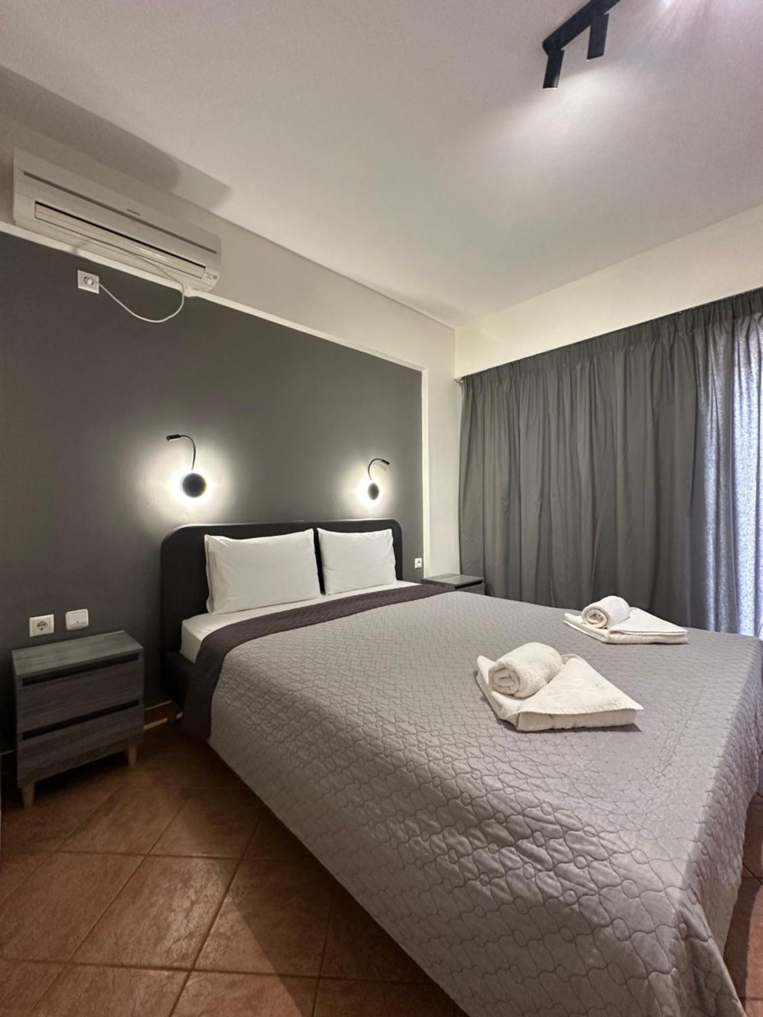 Hotel Semiramis Frínion Pokoj fotografie