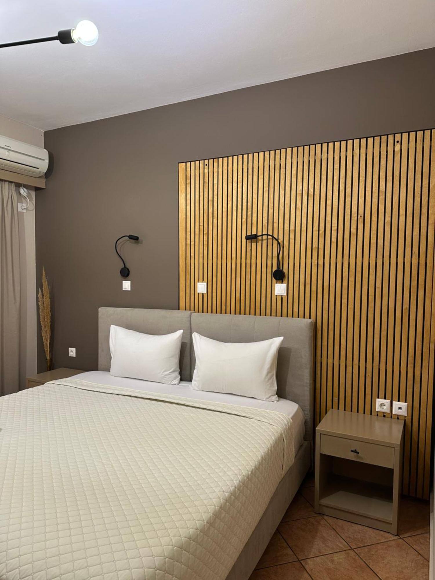 Hotel Semiramis Frínion Pokoj fotografie